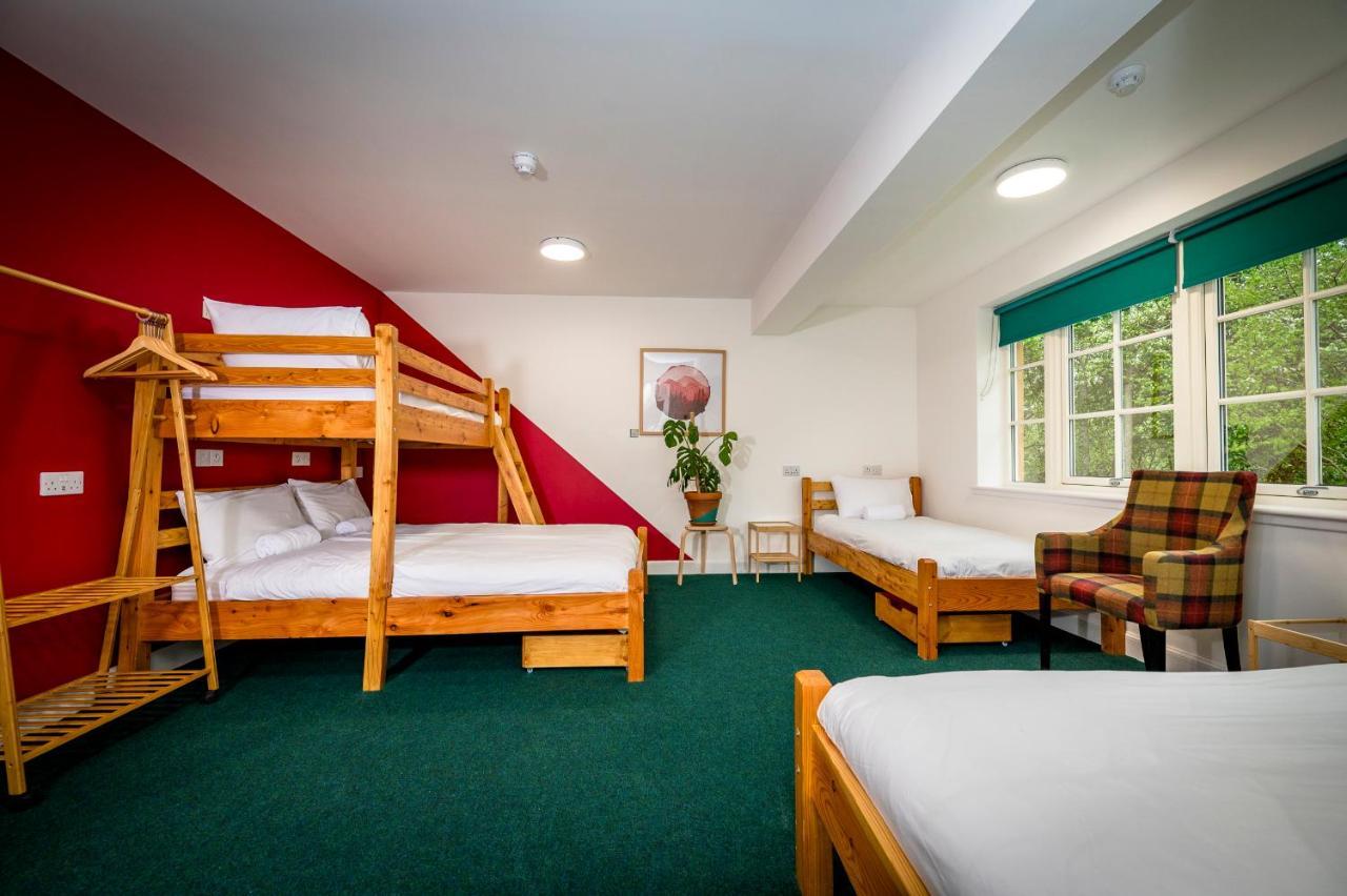Loch Ness Bunk Inn Drumnadrochit Extérieur photo