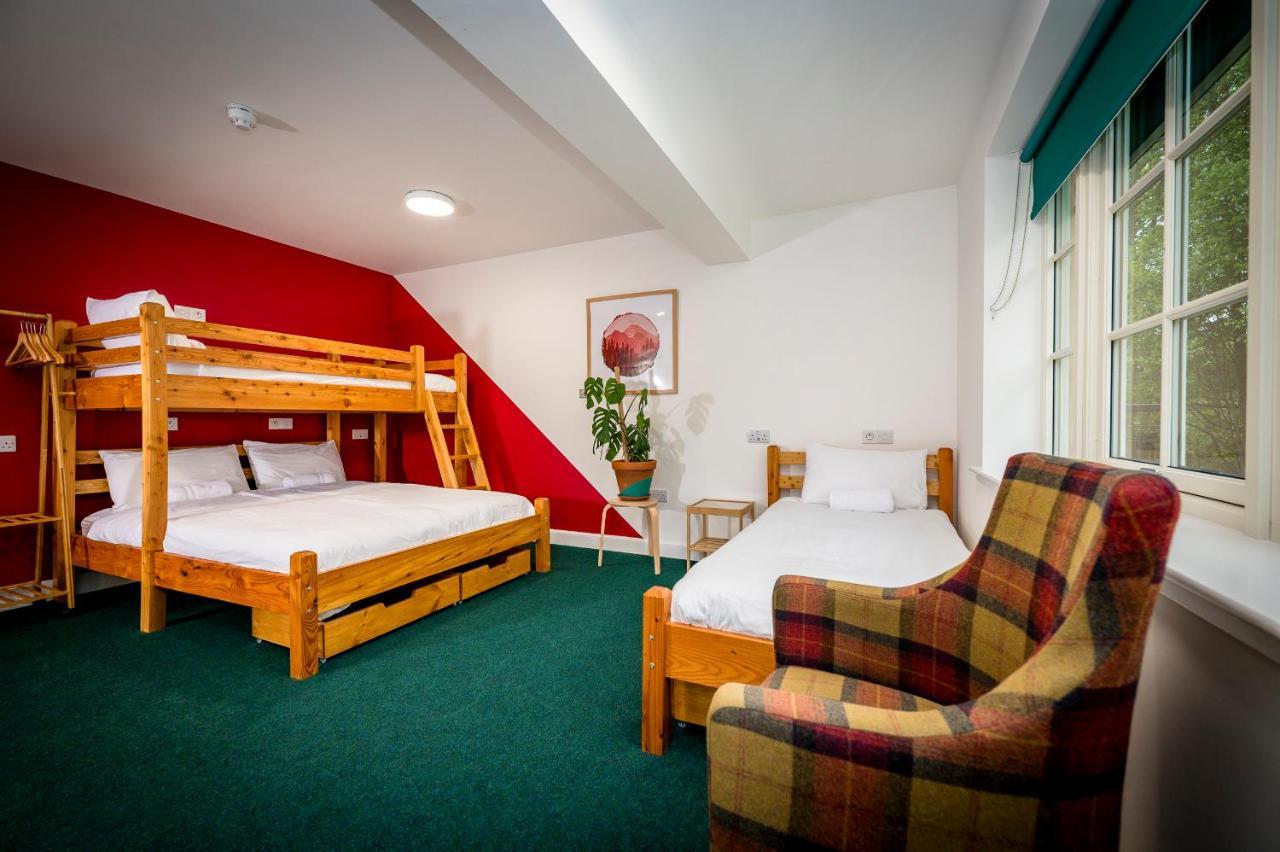 Loch Ness Bunk Inn Drumnadrochit Extérieur photo